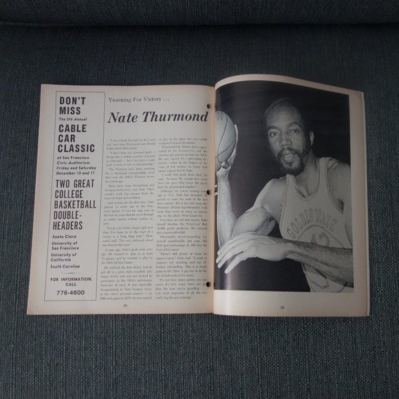 Vintage Official Warriors Quarterly 1971-72 - Picture 13 of 15